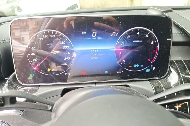 奔驰C级 2022款 C 200 L 运动版中控内饰14