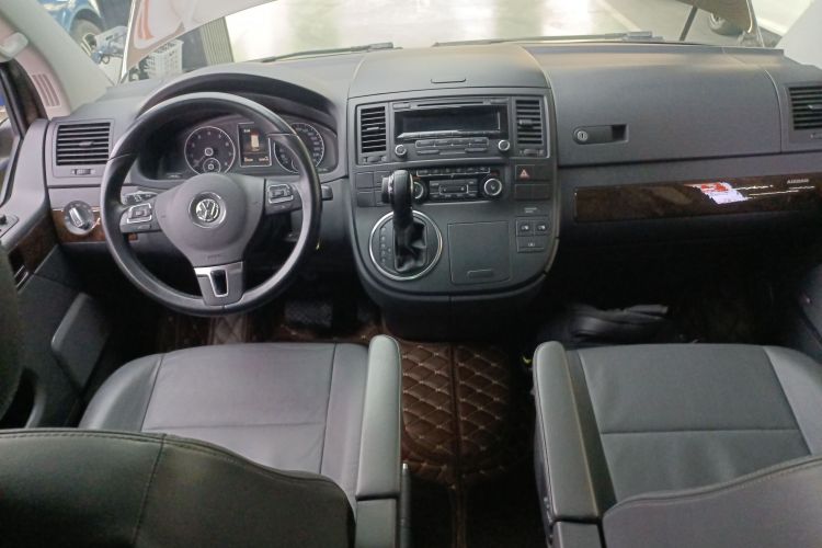 大众 迈特威 2012款 2.0TSI 两驱豪华版中控内饰12