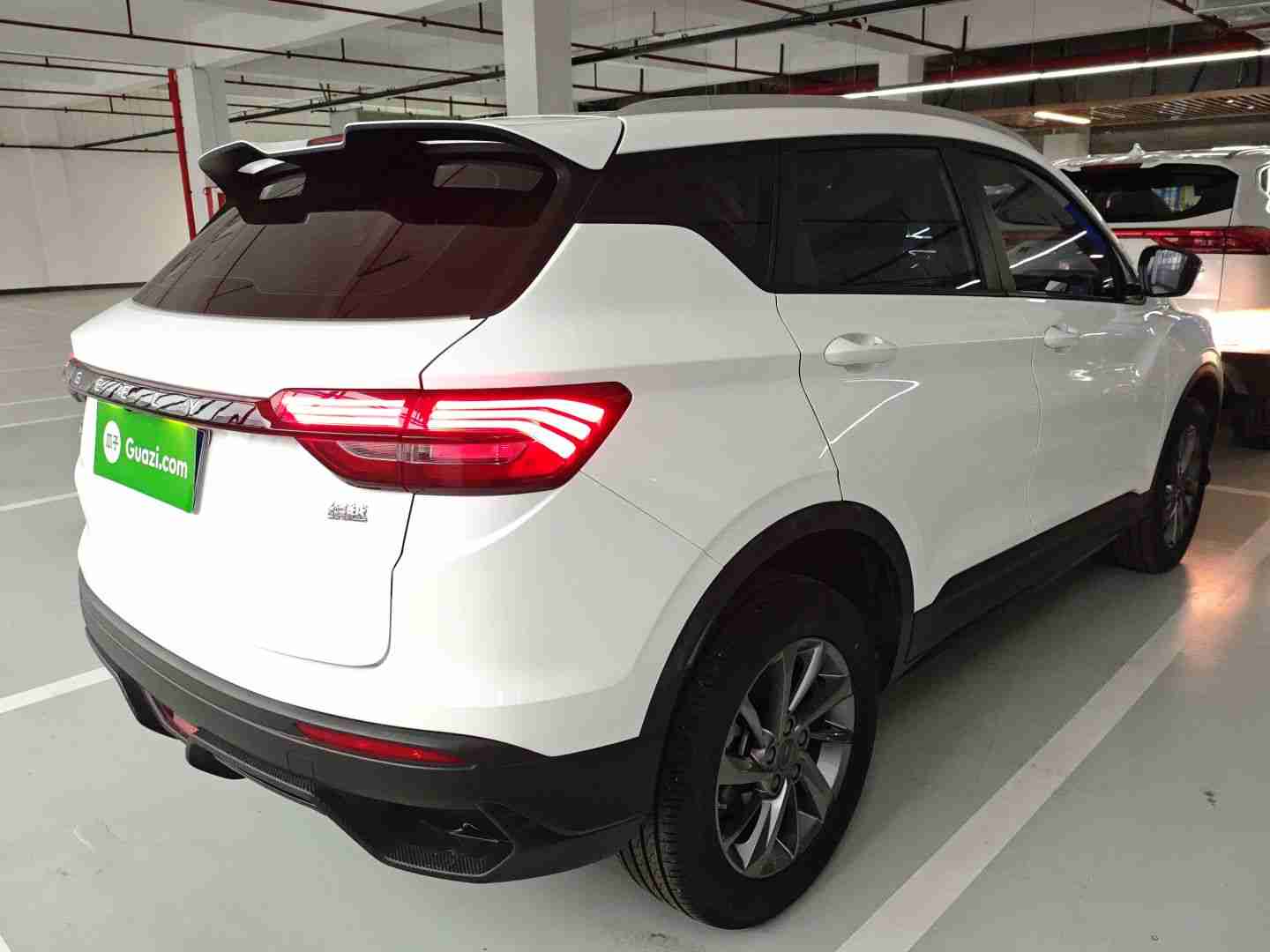 车辆右后45度视角