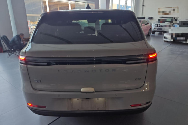 零跑汽车 零跑C10 2024款 530舒享版车身外观6