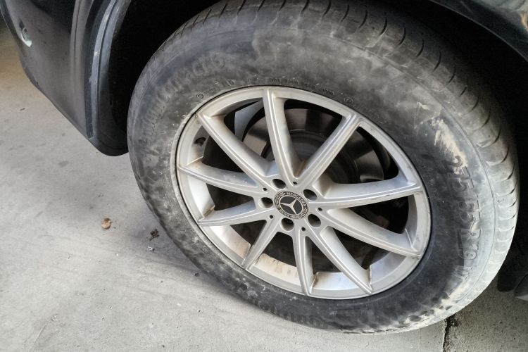 奔驰GLE 2020款 改款 GLE 350 4MATIC 时尚型车身外观6004