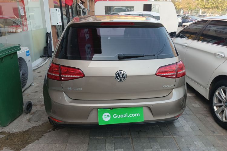 大众 高尔夫 2015款 1.6L 自动舒适型车身外观6