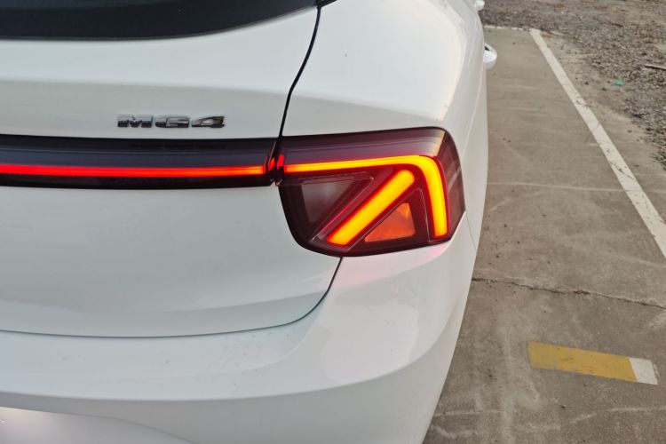 名爵 MG4 EV 2026款 437 从容版车身外观6006