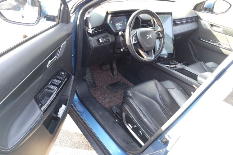 小鹏G3 2020款 400 尊享版中控内饰20