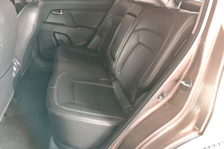 起亚 智跑 2015款 2.0L 自动两驱版GLS中控内饰7004