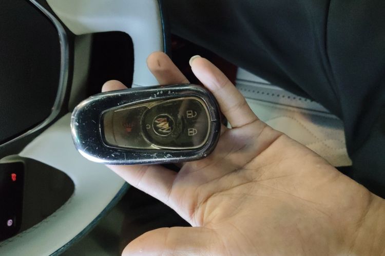 别克GL8 2020款 ES陆尊 653T 舒适型中控内饰7001