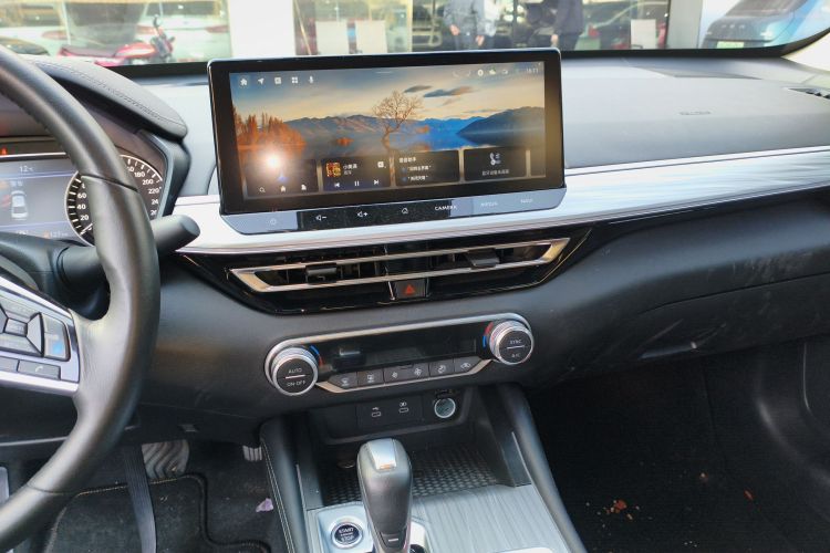 日产 天籁 2022款 2.0T XL 进享版局部细节16