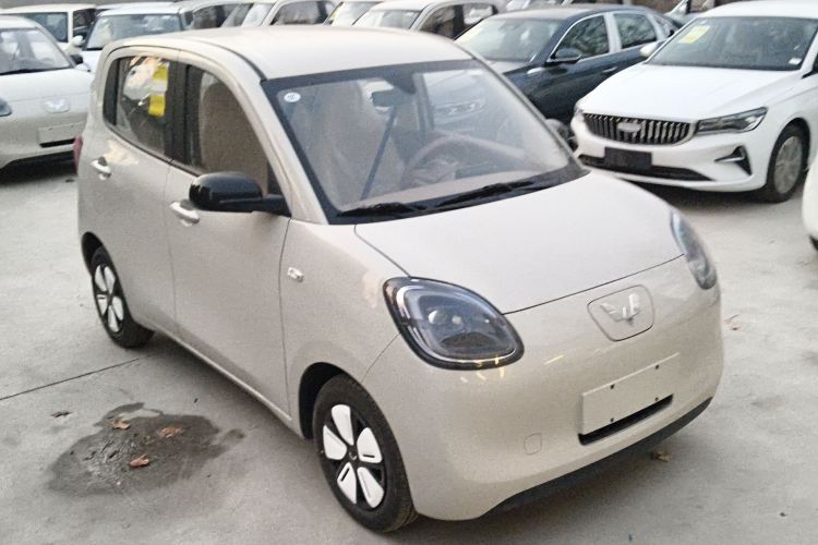 五菱汽车 宏光MINIEV 2025款 四门版 进阶款车身外观3