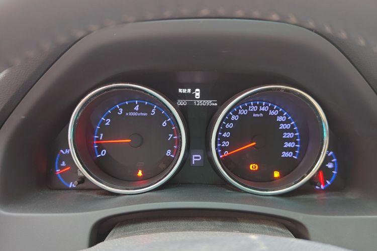 丰田 锐志 2013款 2.5V 尊锐版中控内饰14