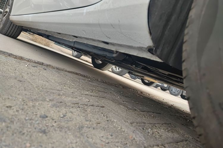 吉利汽车 帝豪 2026款 第4代 400万纪念款 1.5L 手动超越型局部细节9003