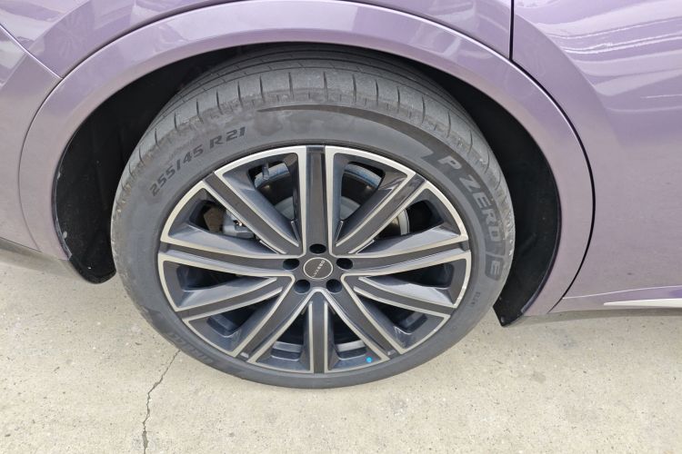 鸿蒙智行 智界R7 2024款 纯电 667km Max车身外观6003