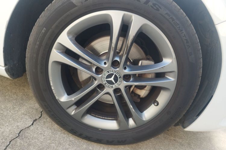 奔驰B级 2020款 B 180车身外观10