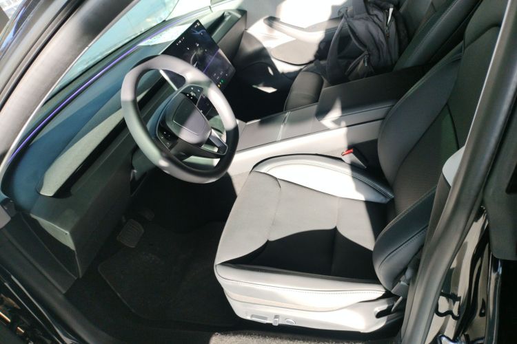 特斯拉 Model 3 2025款 后轮驱动版局部细节19