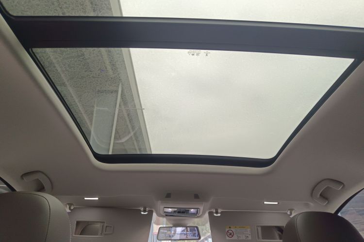 大众 威然 2022款 380TSI 尊贵版中控内饰22