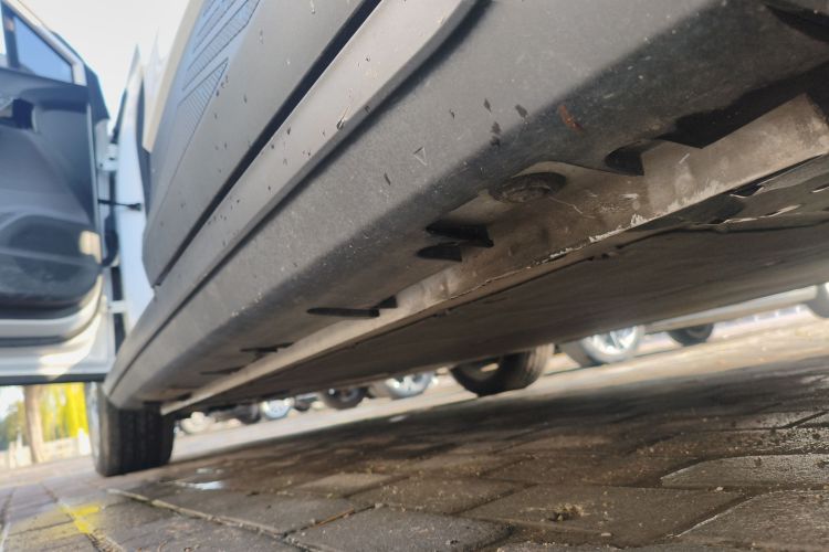 名爵 MG4 EV 2022款 425km 豪华版局部细节9002