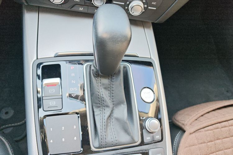 奥迪A6L 2018款 35 TFSI 典藏版局部细节18