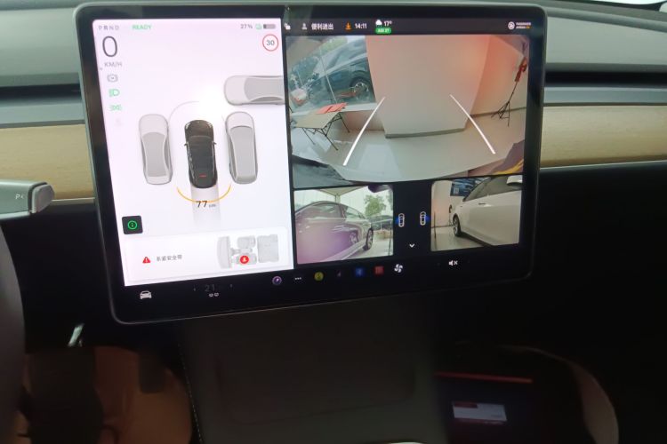 特斯拉 Model Y 2021款 长续航全轮驱动版中控内饰16