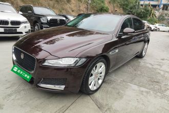 捷豹XFL 2018款 XFL 2.0T 250PS 豪华版