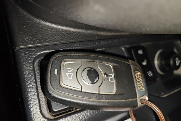 哈弗H6 2017款 蓝标 运动版 1.5T 自动两驱豪华型中控内饰11