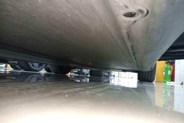 特斯拉 Model 3 2023款 后轮驱动版局部细节9001