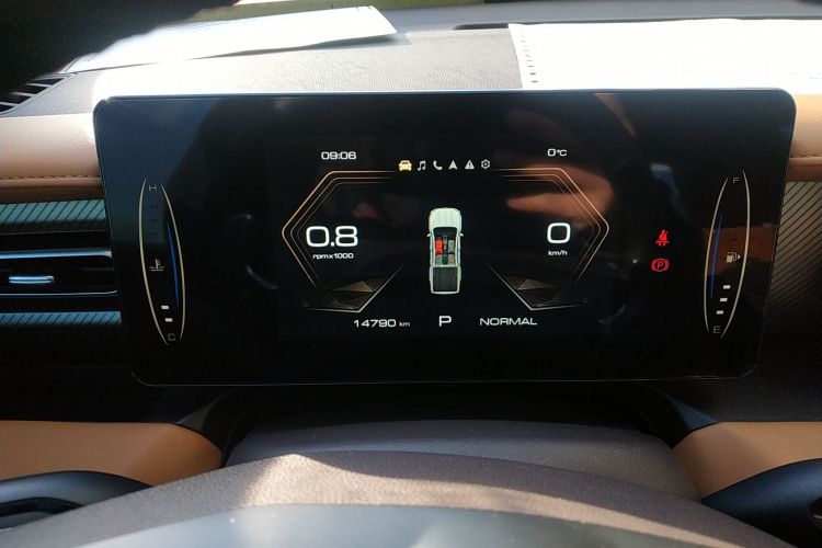 长城 炮 2023款 2.0T乘用版自动柴油四驱尊享型GW4D20M局部细节14