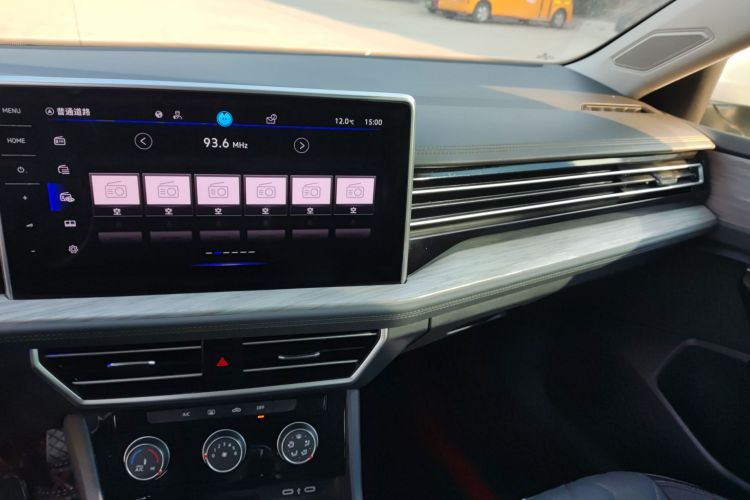 大众 速腾 2023款 300TSI DSG超越版局部细节16