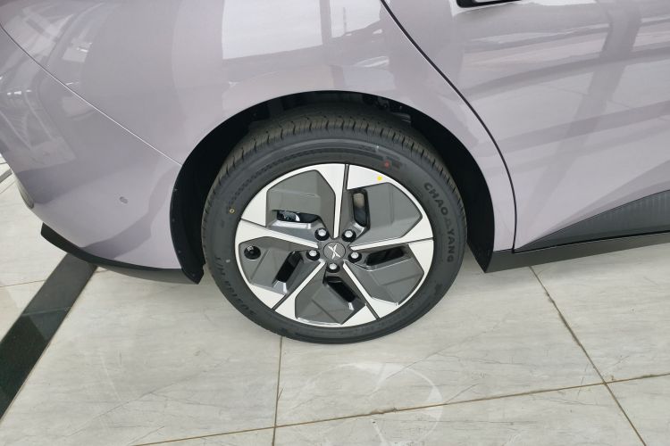 小鹏MONA M03 2025款 620 超长续航 Plus车身外观6008