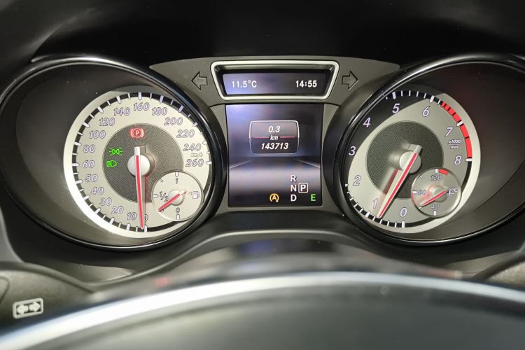 奔驰CLA 2015款 CLA 220 4MATIC局部细节14