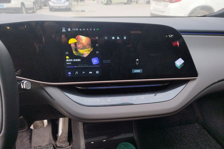 红旗EH7 2025款 600 智选版局部细节16