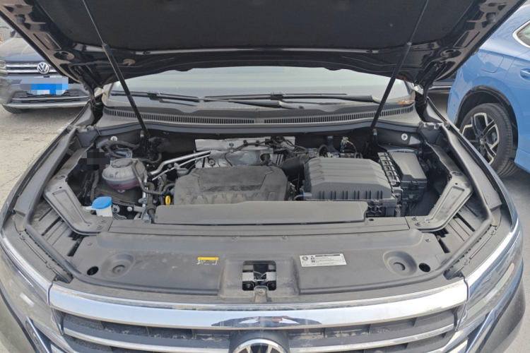 大众 威然 2024款 330TSI 豪华版机舱底盘24