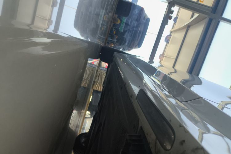 宝马3系 2022款 325Li M运动套装机舱底盘29