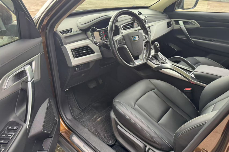 吉利汽车 博越 2016款 1.8TD 自动智尚型中控内饰20