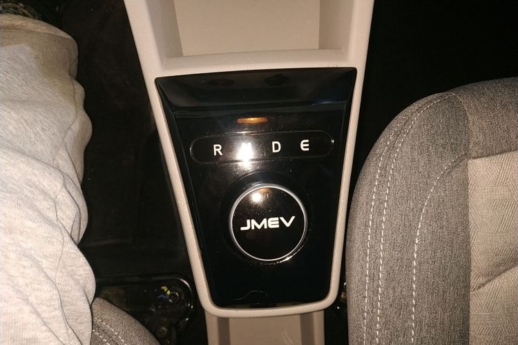 江铃集团新能源 易至EV2 2024款 201km 舒适型局部细节18