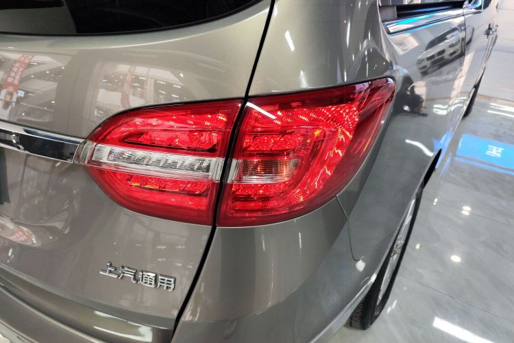 别克GL8 2018款 28T 豪华型 国VI车身外观9