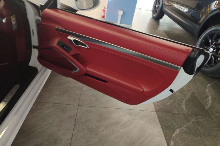 保时捷718 2020款 Boxster 2.0T中控内饰7006