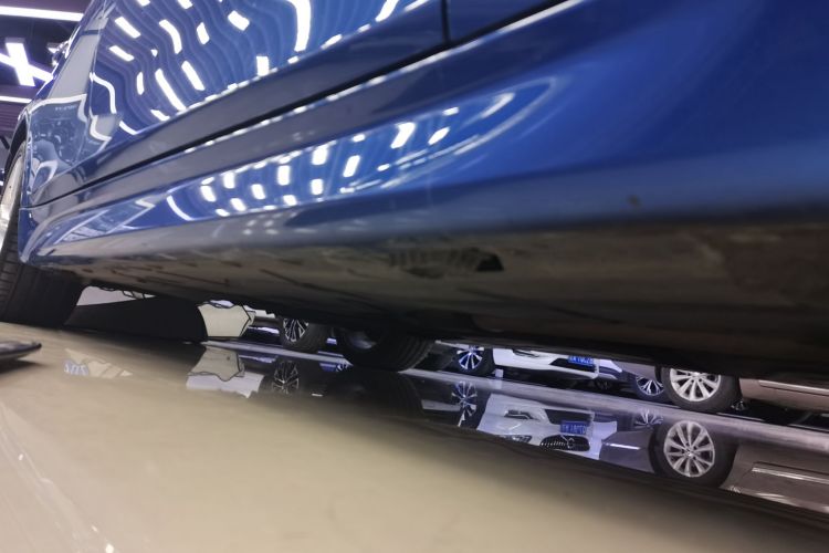 宝马3系 2017款 320Li M运动型局部细节9001