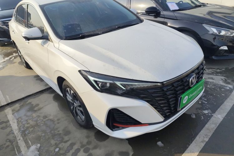 长安 逸动 2024款 PLUS 蓝鲸NE 1.4T GDI DCT高能版车身外观3