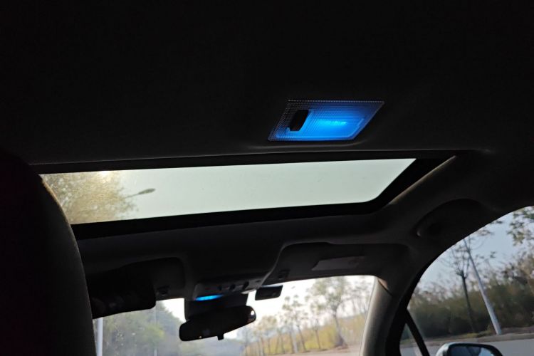 别克 昂科拉 2013款 1.4T 自动两驱精英型局部细节22