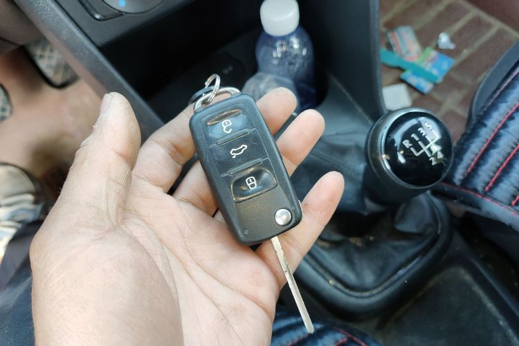 大众 Polo 2016款 1.4L 手动风尚型中控内饰11