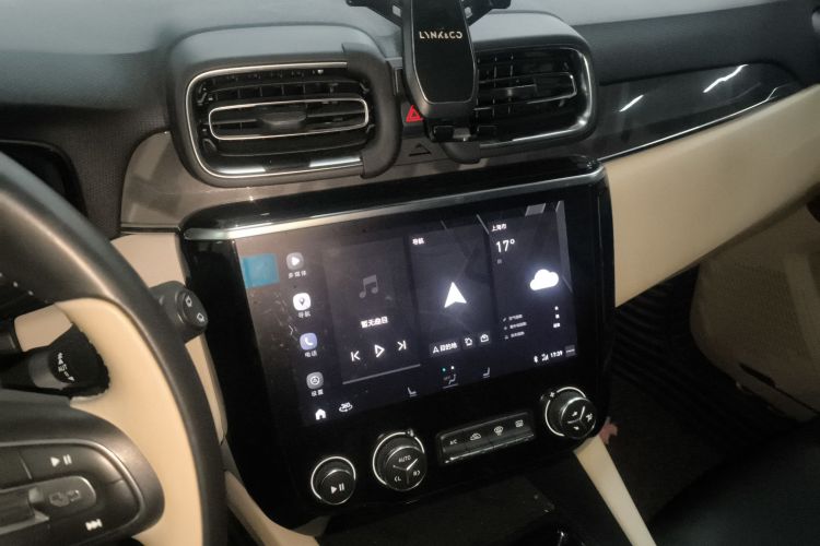 领克02 2019款 1.5T DCT两驱耀Pro版 国VI中控内饰16