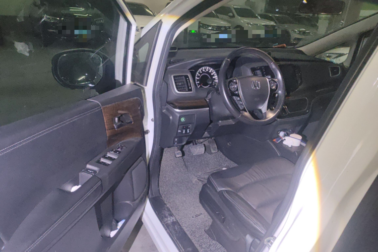 本田 奥德赛 2015款 改款 2.4L 智享版中控内饰7003