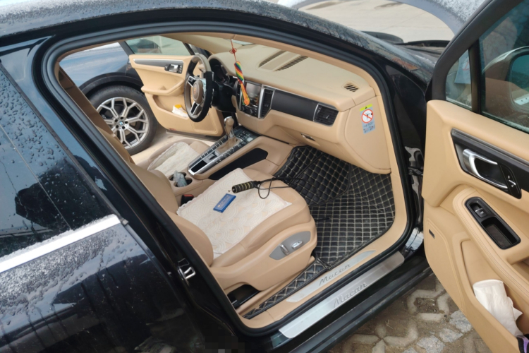 保时捷 2014款 Macan 2.0T局部细节9005