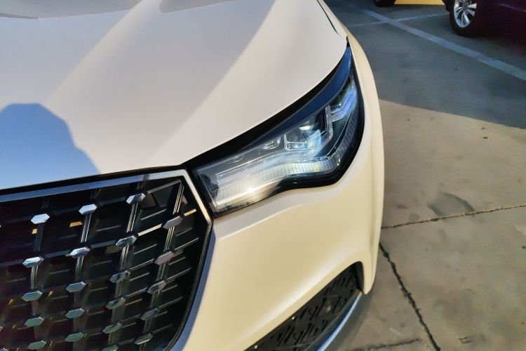 众泰T700 2017款 1.8T 双离合尊贵型局部细节36