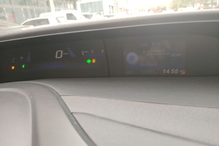 本田 思域 2014款 1.8L 自动舒适版中控内饰14