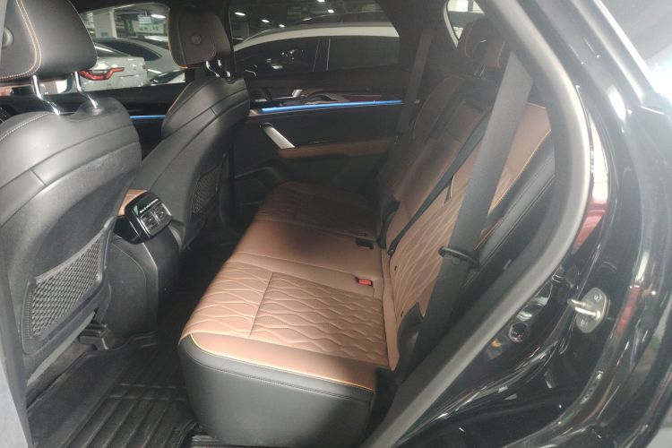 比亚迪 唐新能源 2021款 DM-i 112KM 尊荣型中控内饰7004