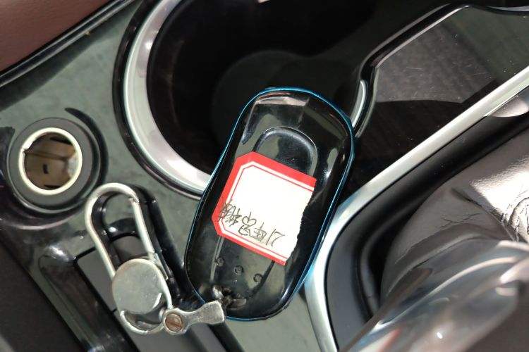 别克 昂科威 2021款 532T 两驱豪华型中控内饰7001