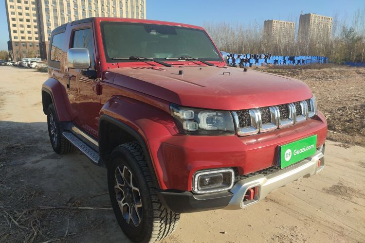 北京BJ40 2020款 2.0T 自动四驱致敬2020版侠客型车身外观3