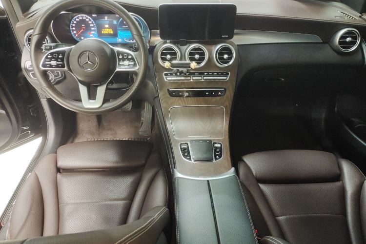 奔驰GLC 2020款 改款 GLC 260 L 4MATIC 豪华型中控内饰12