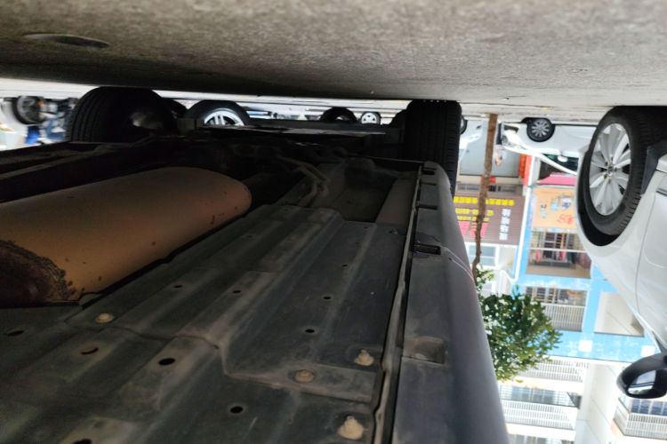 广汽传祺 传祺GS8 2021款 390T 两驱暗夜骑士版局部细节9002