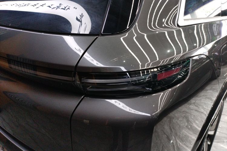 理想汽车 理想L8 2024款 Pro车身外观9